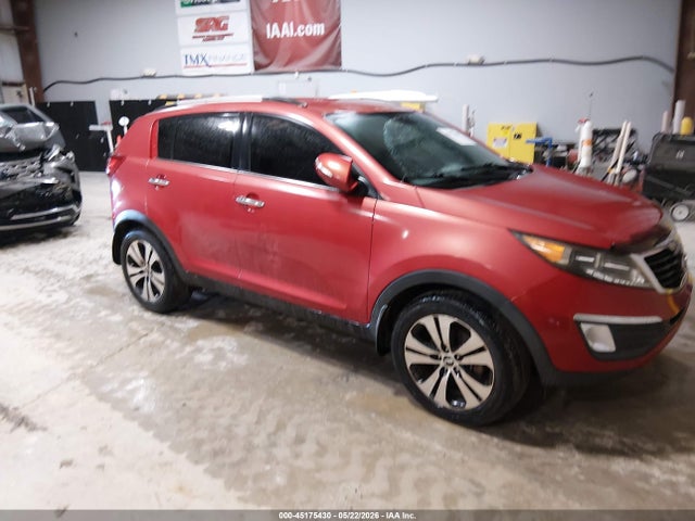 Salvage Kia Sportage Image
