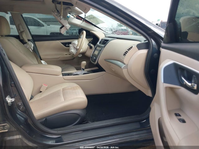 Nissan Altima 2.5 Sv