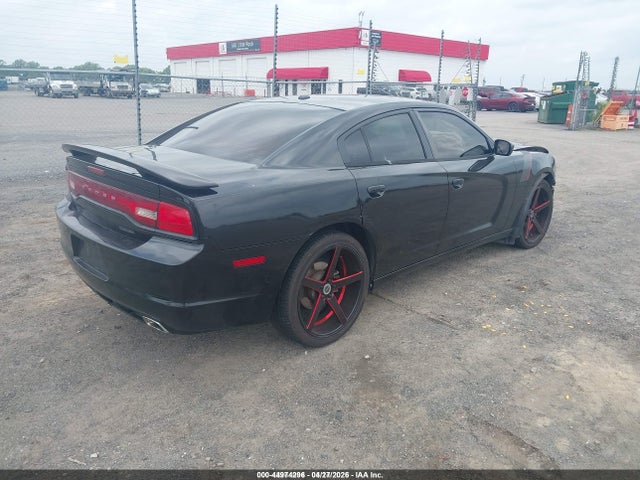 Dodge Charger Sxt