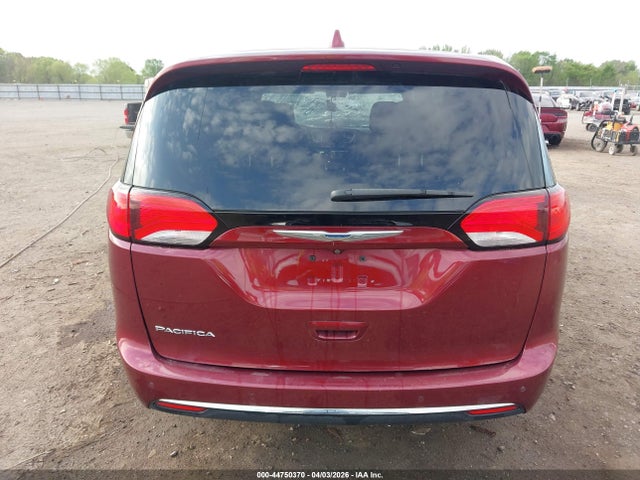 Chrysler Pacifica Touring Plus