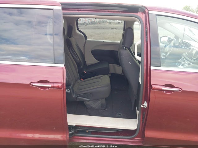 Chrysler Pacifica Touring Plus