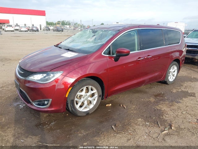 Chrysler Pacifica Touring Plus