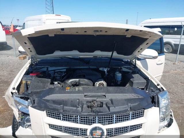Cadillac Escalade Premium