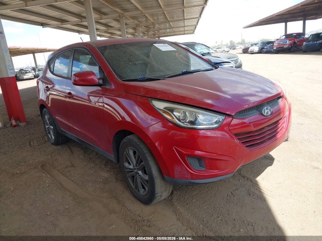 Salvage Hyundai TUCSON Image