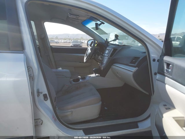 Subaru Outback 2.5i Premium