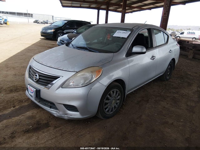 Nissan Versa 1.6 Sv