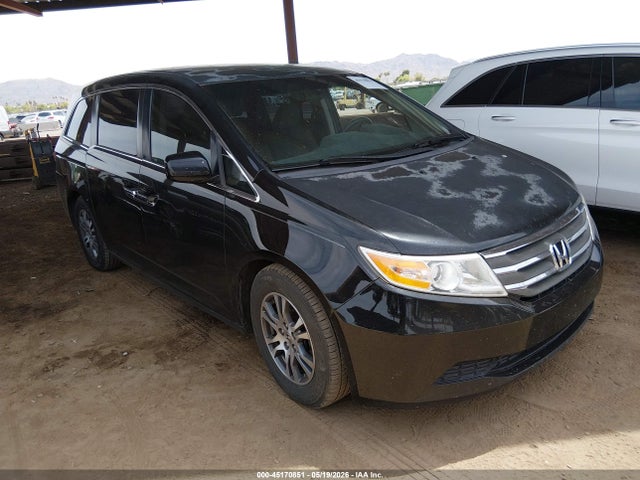 Salvage Honda Odyssey Image