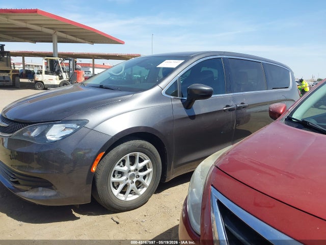 Chrysler Pacifica Touring