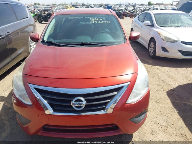 Nissan Versa