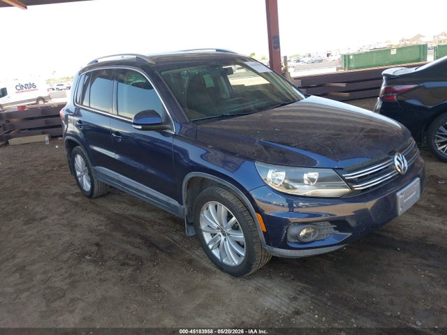 Salvage Volkswagen Tiguan Image