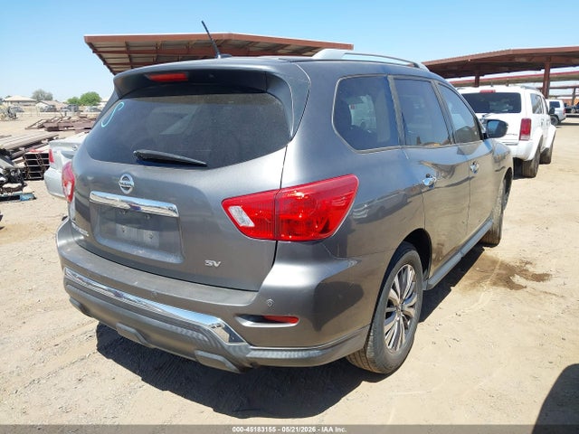 Nissan Pathfinder Sv