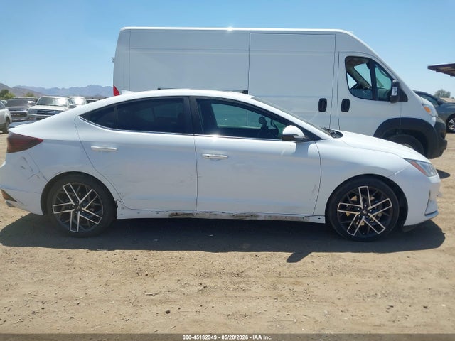 Hyundai ELANTRA Sport