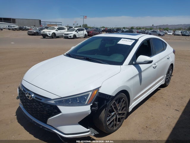 Hyundai ELANTRA Sport