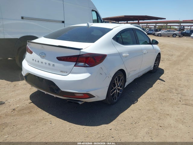 Hyundai ELANTRA Sport