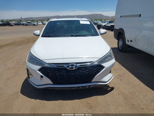 Hyundai ELANTRA Sport