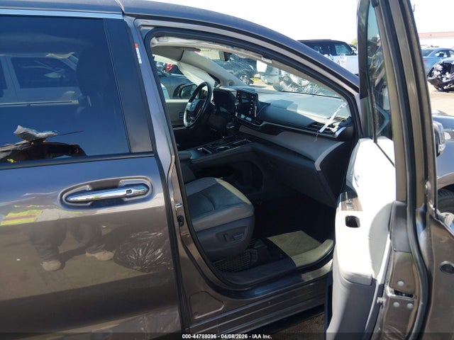 Toyota Sienna Limited
