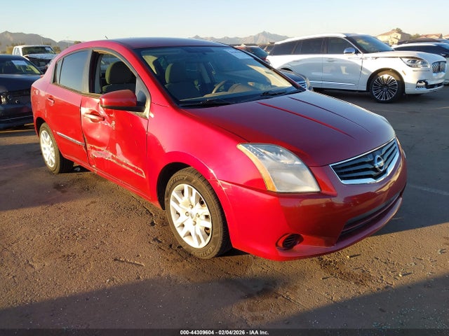 Salvage Nissan Sentra Image