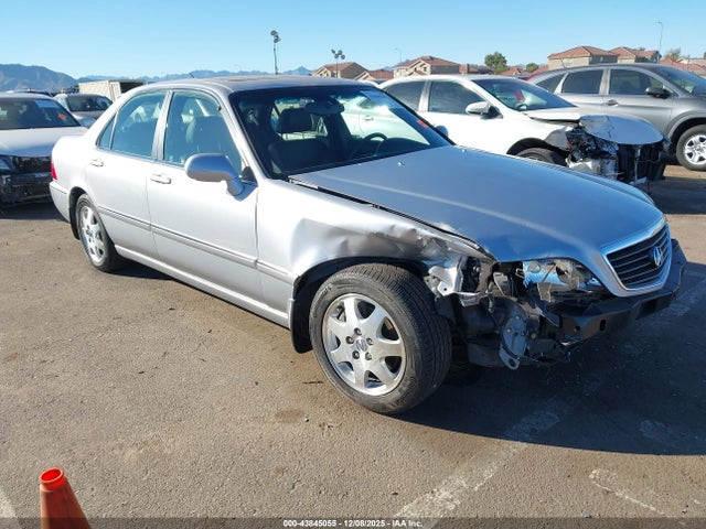 Salvage Acura RL Image