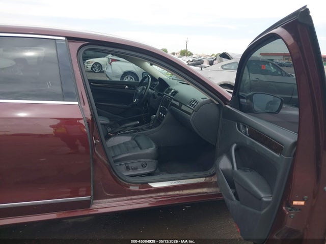 Volkswagen Passat 2.0l Tdi Sel Premium
