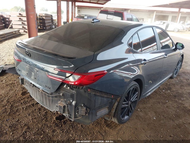 Toyota Camry Xse