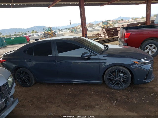 Toyota Camry Xse