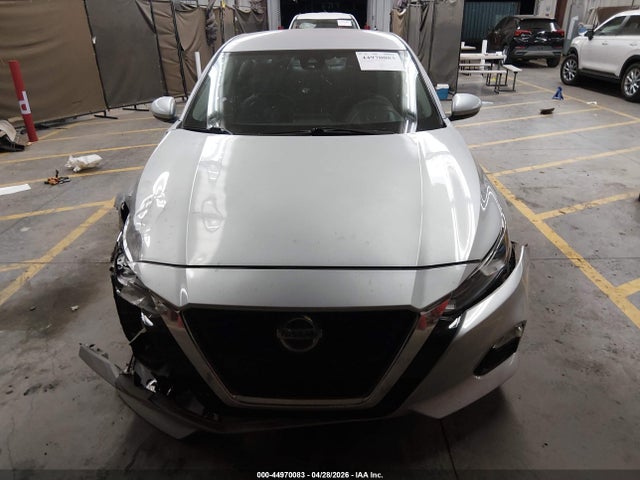 Nissan Altima S Fwd