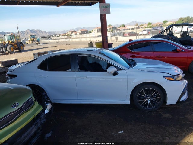 Toyota Camry Se