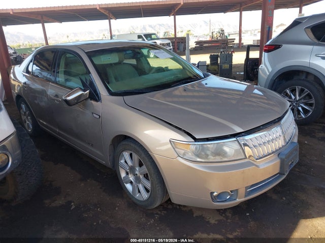Lincoln MKZ