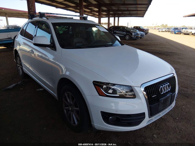 Salvage Audi Q5 Image