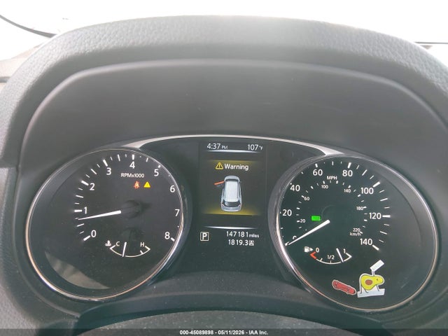 Nissan Rogue S