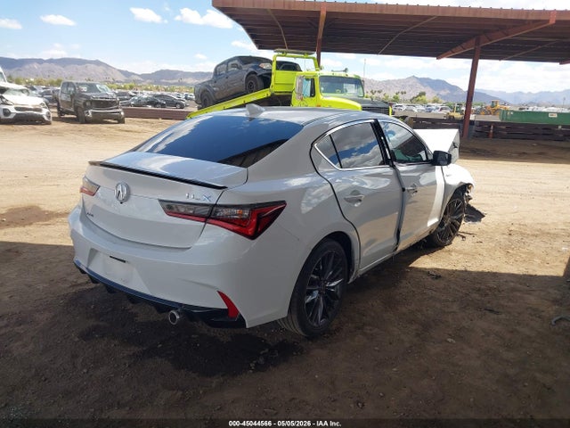 Acura ILX