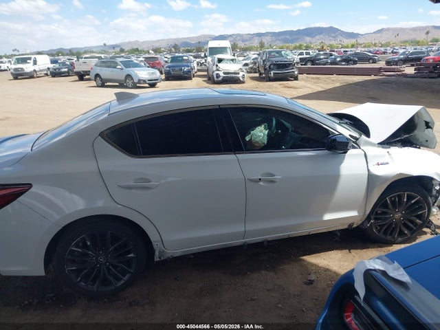 Acura ILX