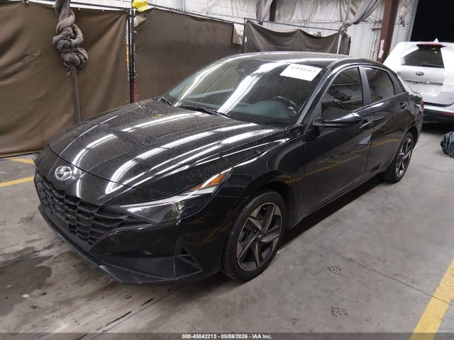 Hyundai ELANTRA Sel