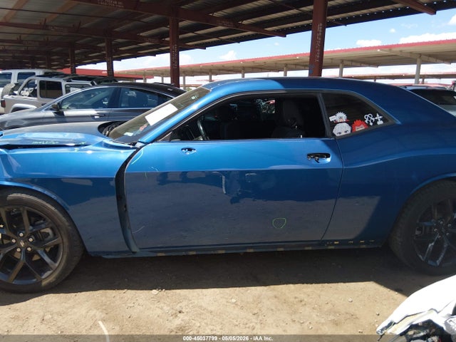 Dodge Challenger Sxt