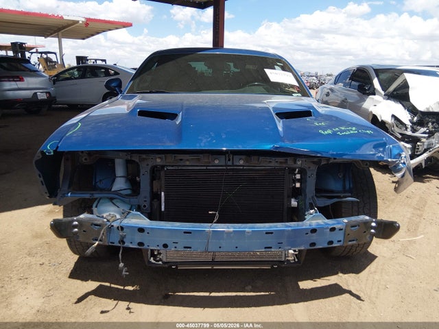 Dodge Challenger Sxt