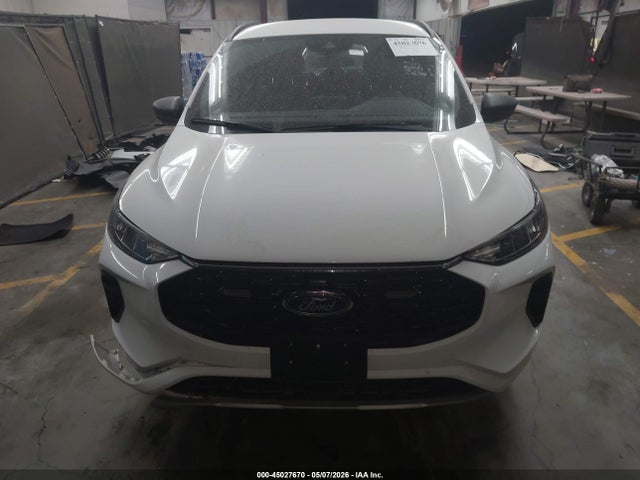 Ford Escape St-line