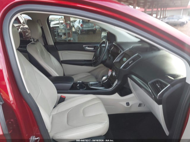 Ford Edge Titanium