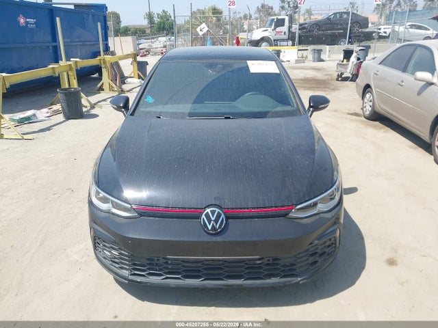 Volkswagen Golf 2.0t Se