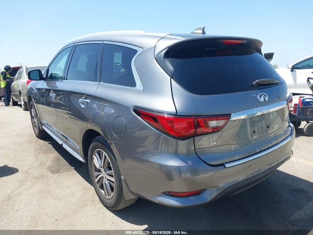 INFINITI Qx Luxe Awd