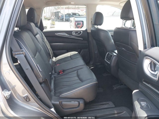INFINITI Qx Luxe Awd