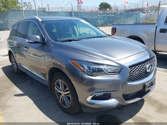 Salvage INFINITI Qx Image