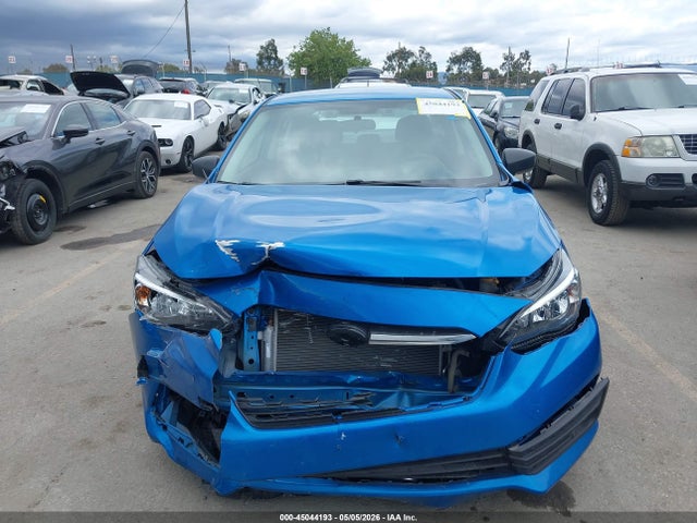 Subaru Impreza Base