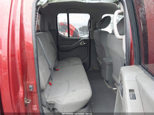 Nissan Frontier Sv