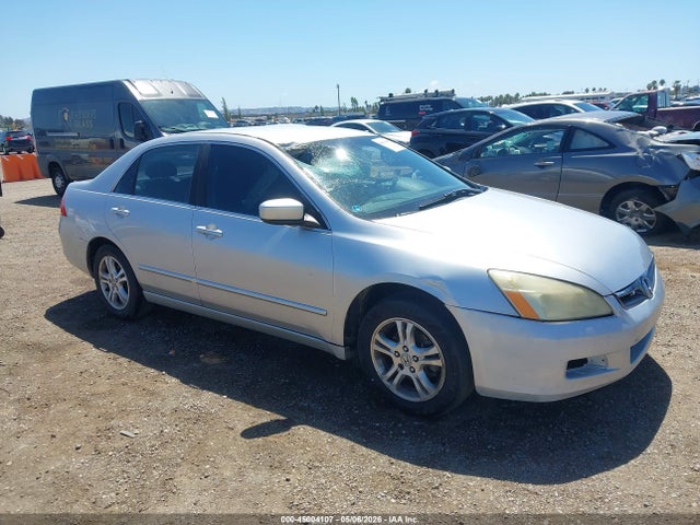 Salvage Honda Accord Image