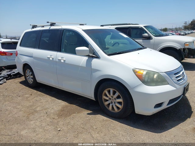 Salvage Honda Odyssey Image