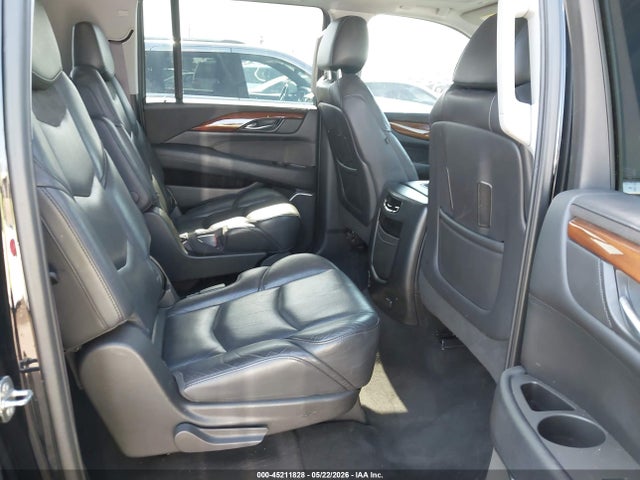 Cadillac Escalade Luxury