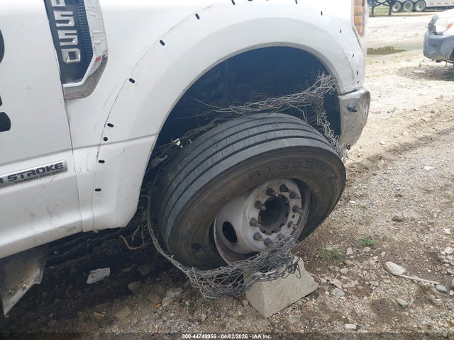 Ford F-550 Xl