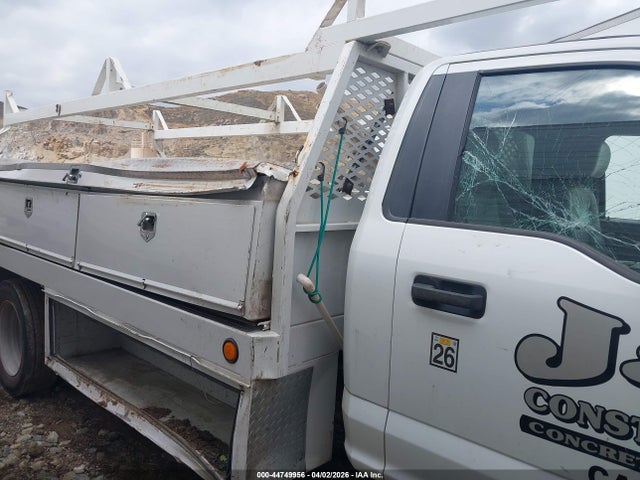 Ford F-550 Xl