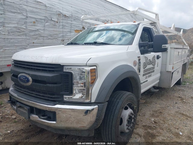 Ford F-550 Xl