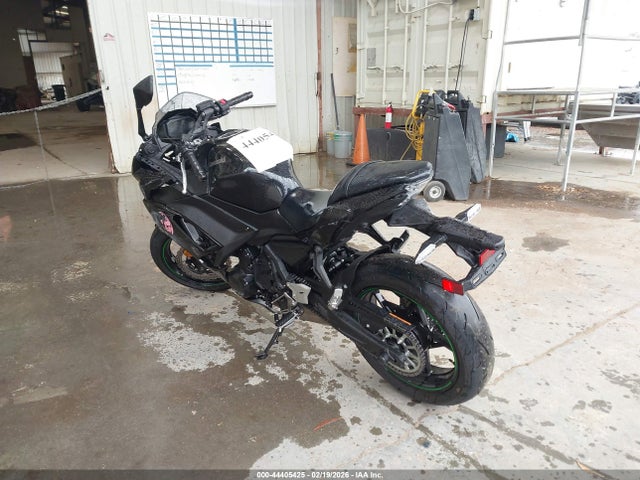 Kawasaki Ex650 R